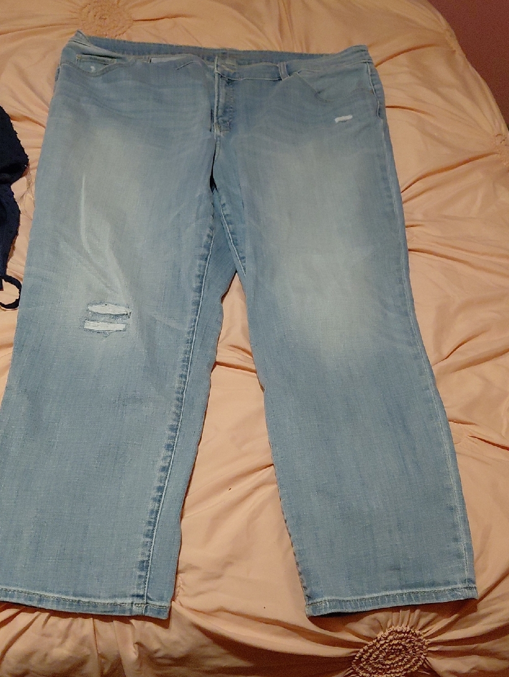 NWOT.  Chico's Light Blue Denim So Slimming Girlfriend Jeans